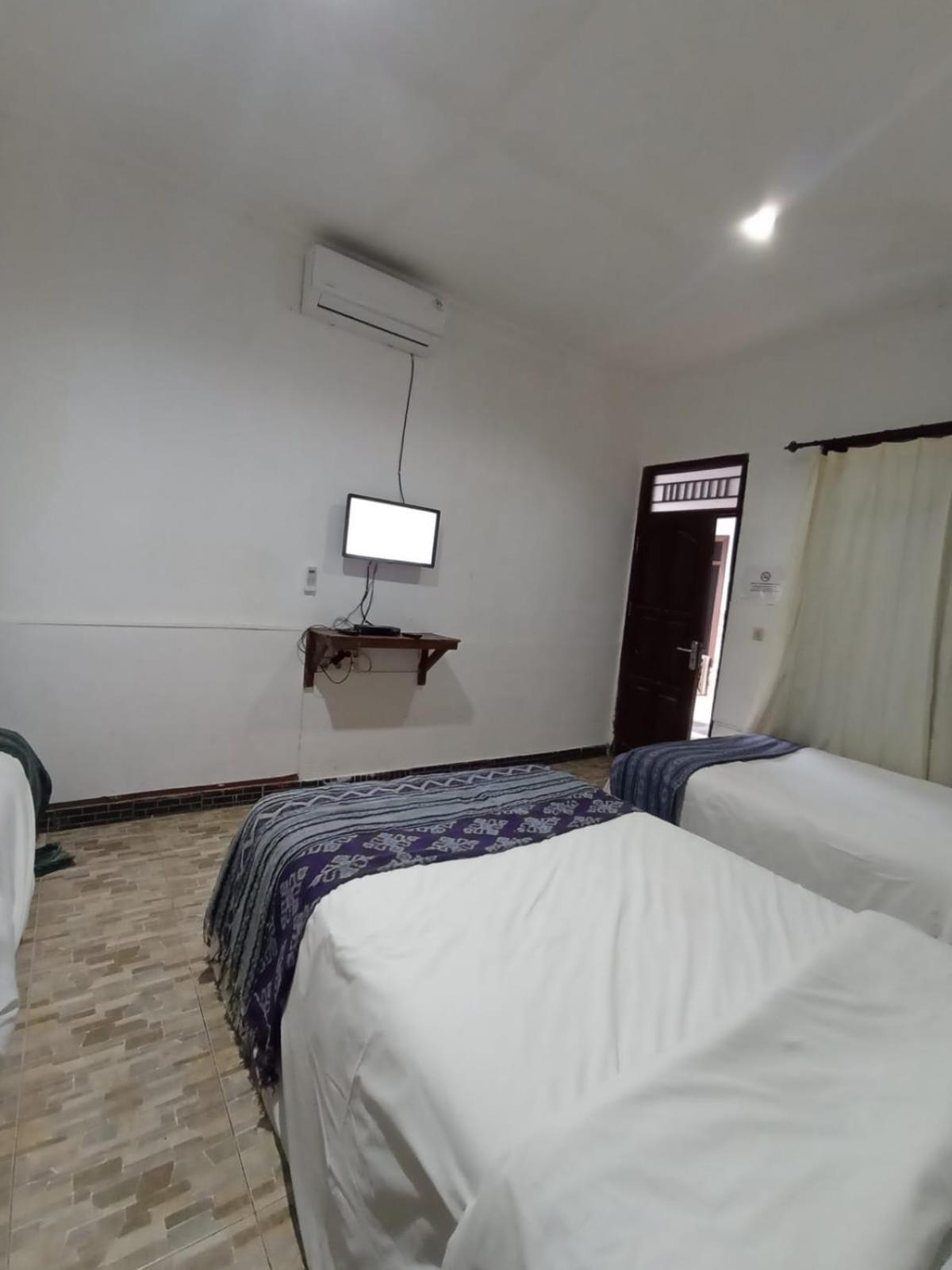 Wahyu Gili 1 Hotel Gili Trawangan Exterior photo